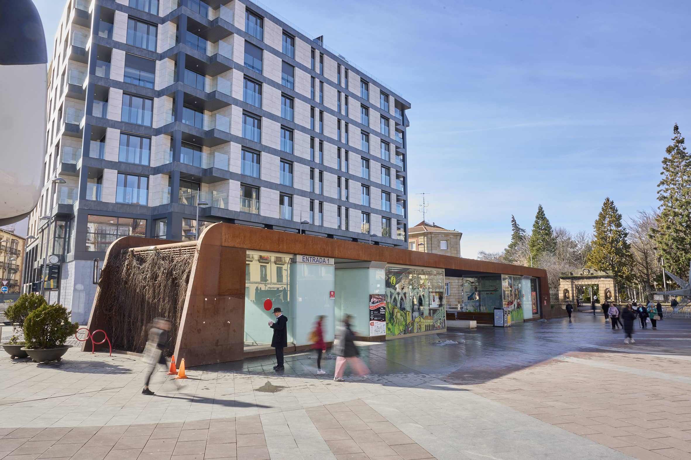 Oficina moderna y urbana